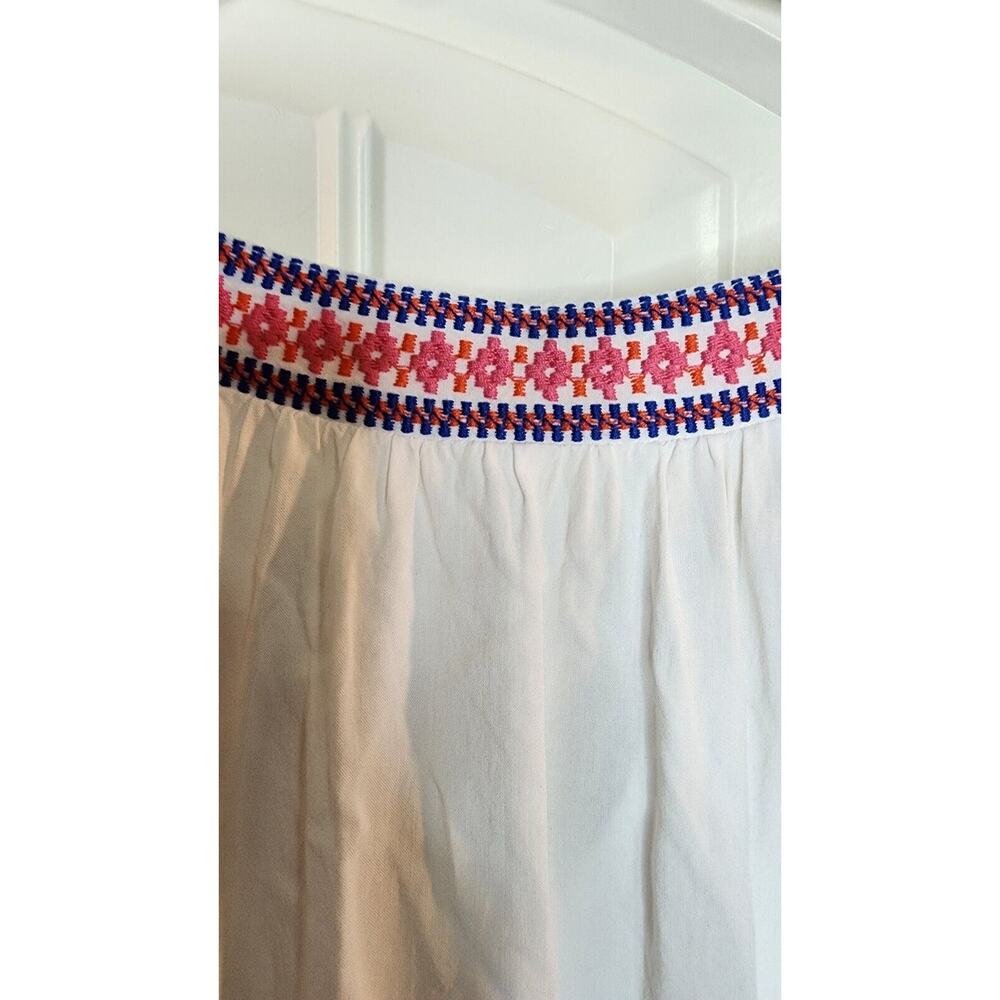 Solitaire With Beautiful Embroidery White Boho Top Size Large Peasant Colorful - Picture 6 of 6
